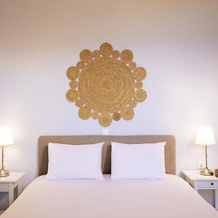 Villa Stella Suites Плакиас Екстериор снимка