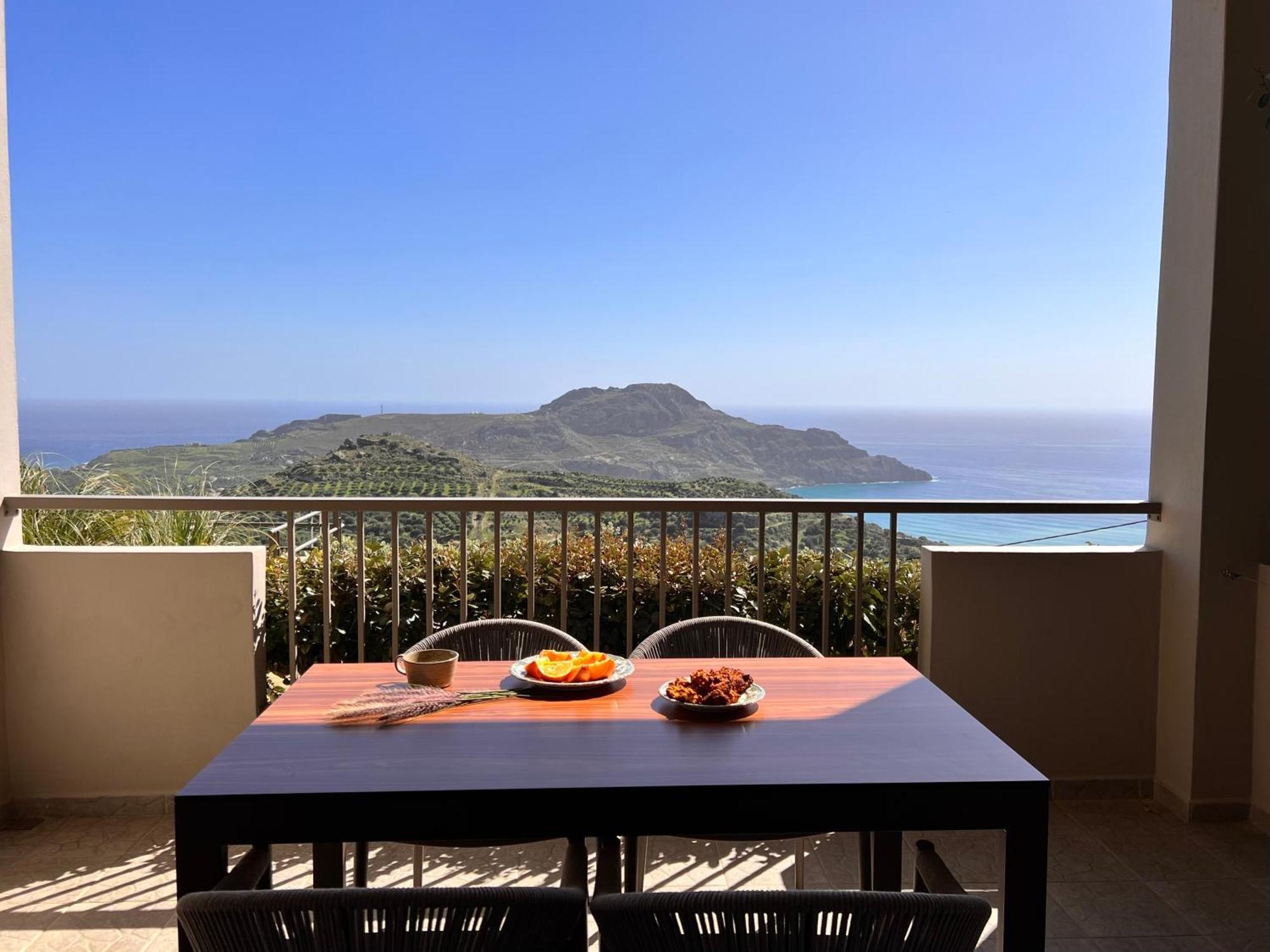 Villa Stella Suites Плакиас Стая снимка