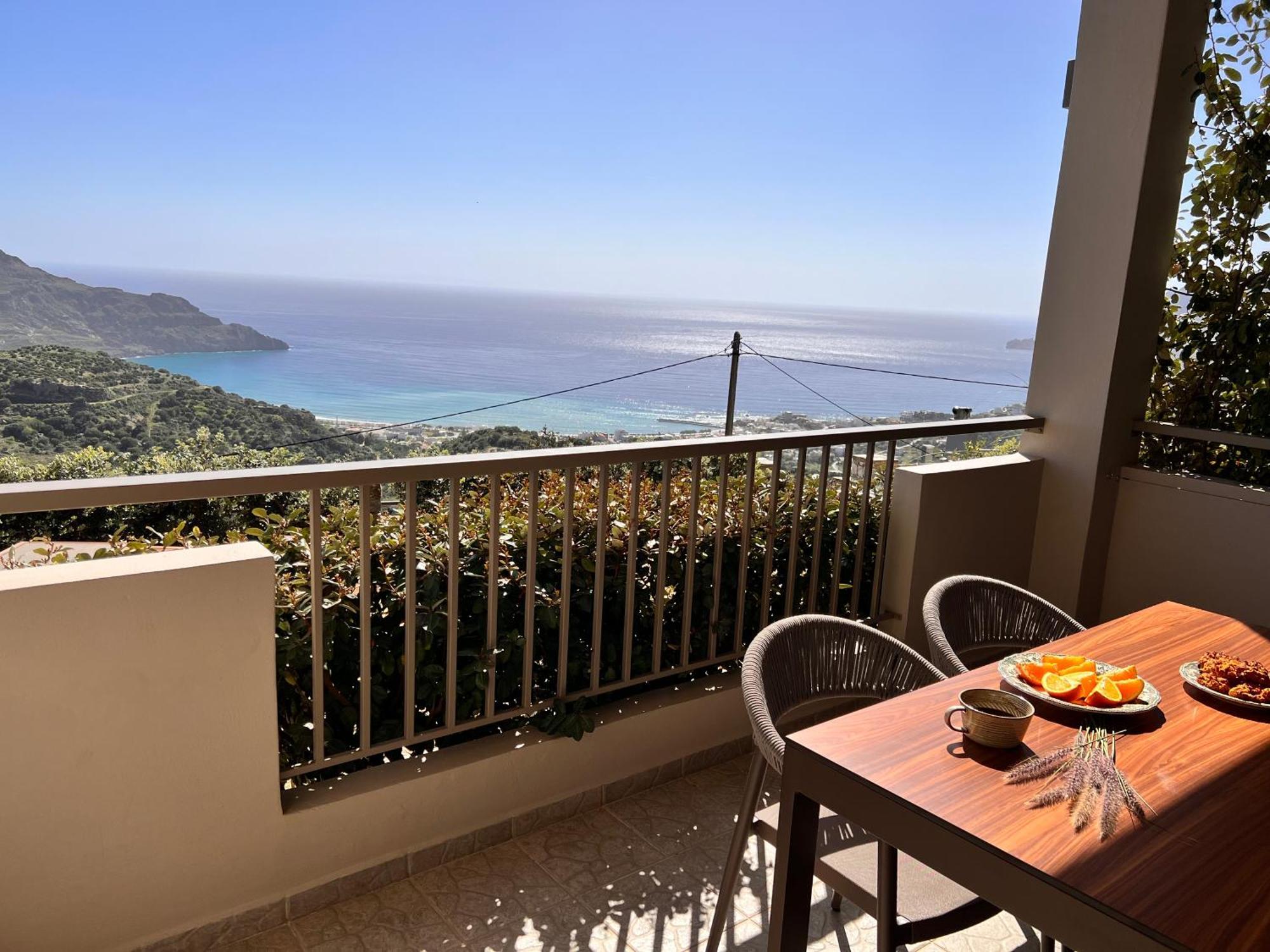 Villa Stella Suites Плакиас Екстериор снимка